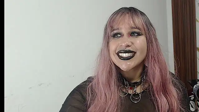 Snapshot of valen_ros chatting on 1, 3, 2026 valen ros online show from 1, 3, 2026