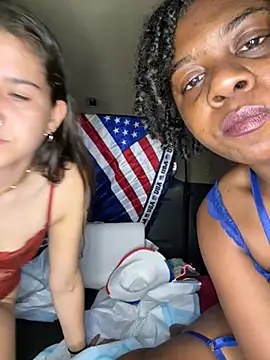 Snapshot of Ebony_Queeen chatting on 5, 6, 2026 Ebony Queeen online show from 5, 6, 2026