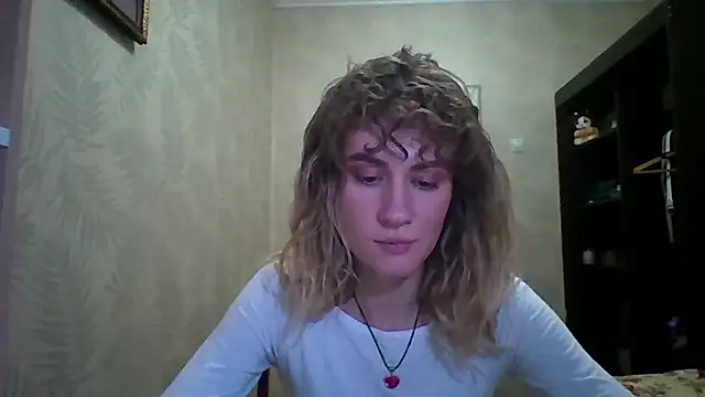 Snapshot of DeanneGilcher chatting on 20, 2, 2026 DeanneGilcher online show from 20, 2, 2026