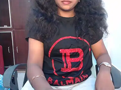 VixenNandhu online show from 14, 4, 2026