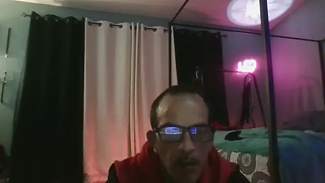 Snapshot of bellaskeykeeper chatting on 9, 2, 2026 bellaskeykeeper online show from 9, 2, 2026