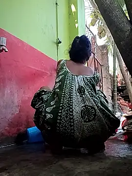 Snapshot of Sweet-runi chatting on 15, 4, 2026 Sweet-runi online show from 15, 4, 2026