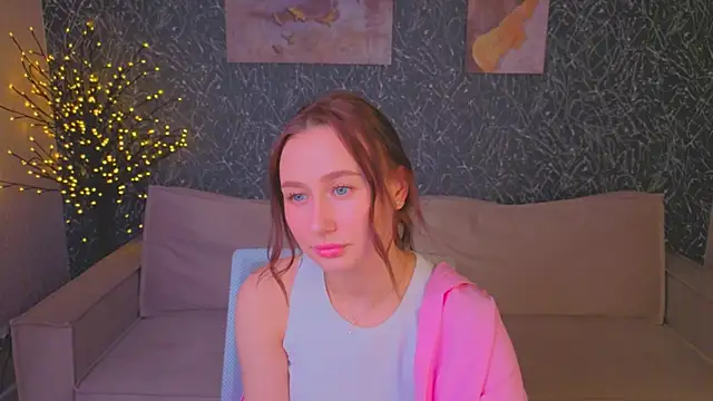  Kiki angel  online show from 4, 6, 2026
