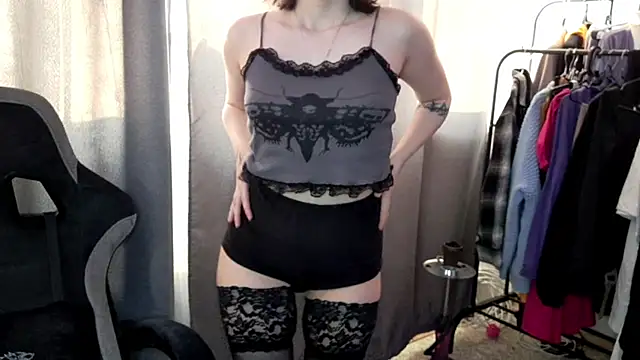 Snapshot of PureSofia chatting on 8, 2, 2026 PureSofia online show from 8, 2, 2026