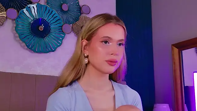 Snapshot of Beckie_White chatting on 27, 2, 2026 Beckie White online show from 27, 2, 2026