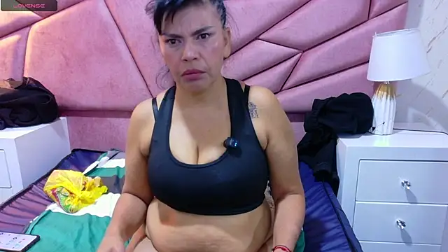 jennifer 0717 online show from 6, 4, 2026