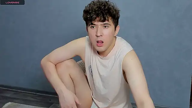 Johnny Big Ass online show from 9, 3, 2026