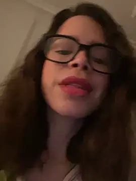 Snapshot of Brigitte01 chatting on 5, 2, 2026 Brigitte01 online show from 5, 2, 2026