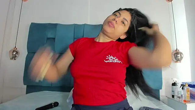 venezolana  caro online show from 21, 5, 2026