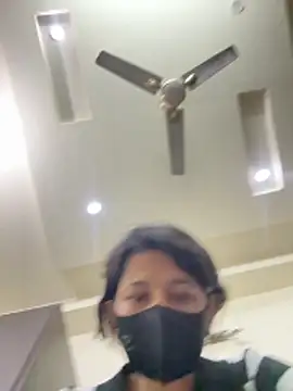 raavigirl online show from 26, 2, 2026