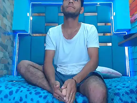 Snapshot of warmNoah chatting on 27, 2, 2026 warmNoah online show from 27, 2, 2026