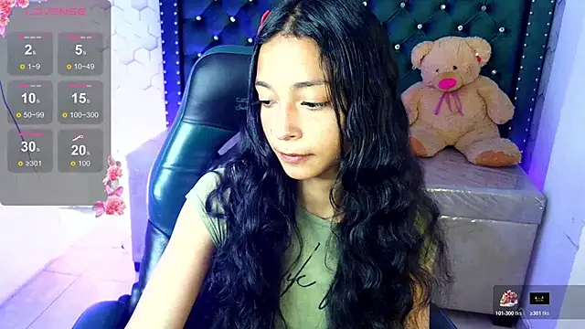 Snapshot of aylannyy_m chatting on 9, 6, 2026 aylannyy m online show from 9, 6, 2026