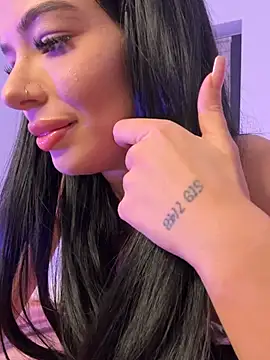 VivienDiamond online show from 16, 2, 2026