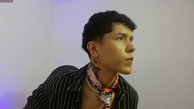 Snapshot of estefan_tay chatting on 16, 2, 2026 estefan tay online show from 16, 2, 2026