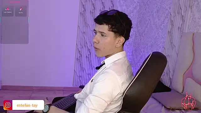 Snapshot of estefan_tay chatting on 2, 3, 2026 estefan tay online show from 2, 3, 2026