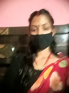 BIG QWEEN NO1 online show from 8, 3, 2026