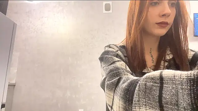 JulissaJoly online show from 6, 2, 2026