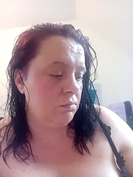 Snapshot of louisa36 chatting on 27, 2, 2026 louisa36 online show from 27, 2, 2026