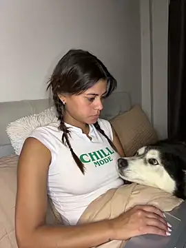 Snapshot of RachelWeisz_ chatting on 17, 2, 2026 RachelWeisz online show from 17, 2, 2026