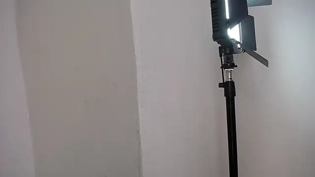 sarita alexis online show from 24, 4, 2026