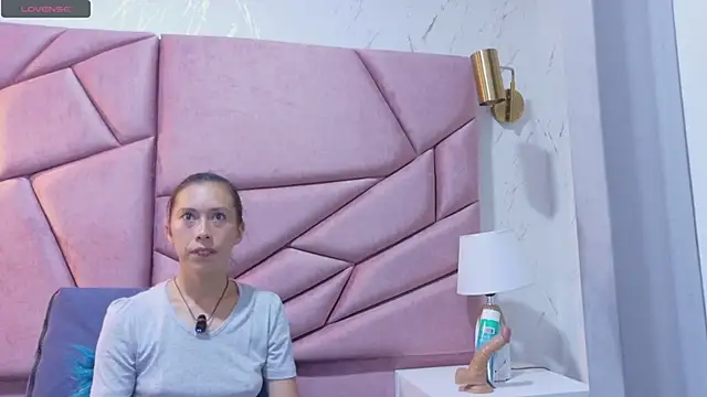 Snapshot of kimberlypink_ chatting on 3, 3, 2026 kimberlypink online show from 3, 3, 2026