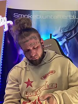 Smokebluntafterblunt online show from 20, 3, 2026