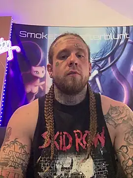 Smokebluntafterblunt online show from 17, 4, 2026