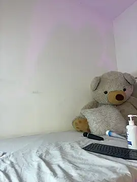 Snapshot of Kyliegolden chatting on 11, 2, 2026 Kyliegolden online show from 11, 2, 2026