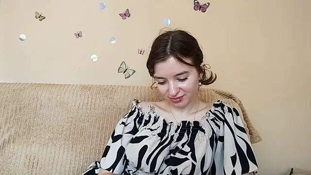 LanitaHemple online show from 18, 7, 2026