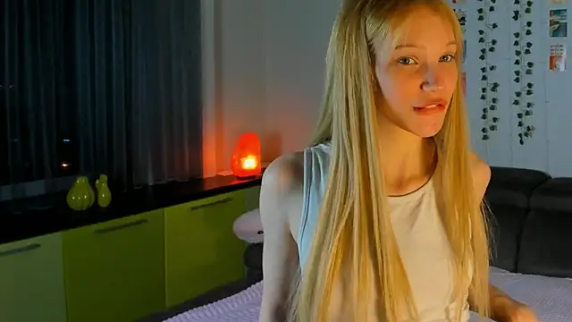 Kiracute18 online show from 27, 3, 2026