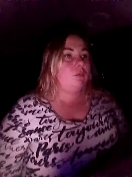 Snapshot of Mommy-girl-Lola chatting on 19, 2, 2026 Mommy-girl-Lola online show from 19, 2, 2026