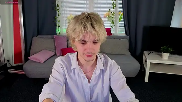 Snapshot of JameMiller chatting on 2, 3, 2026 JameMiller online show from 2, 3, 2026