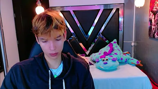 Snapshot of Liam_Green1 chatting on 10, 2, 2026 Liam Green1 online show from 10, 2, 2026