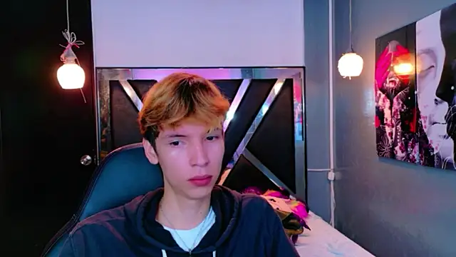 Snapshot of Liam_Green1 chatting on 12, 2, 2026 Liam Green1 online show from 12, 2, 2026