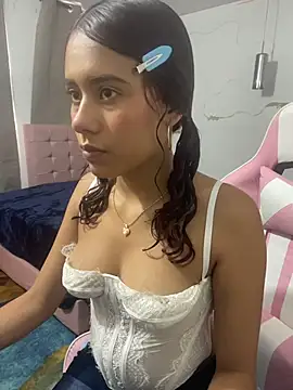 Rylia online show from 4, 4, 2026