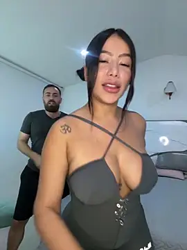 Snapshot of hotcouplexx1 chatting on 19, 2, 2026 hotcouplexx1 online show from 19, 2, 2026