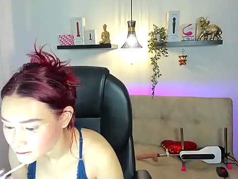 Snapshot of naomy_stanley chatting on 17, 6, 2026 naomy stanley online show from 17, 6, 2026