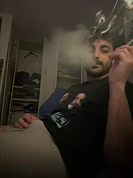 Snapshot of elia2711 chatting on 19, 2, 2026 elia2711 online show from 19, 2, 2026