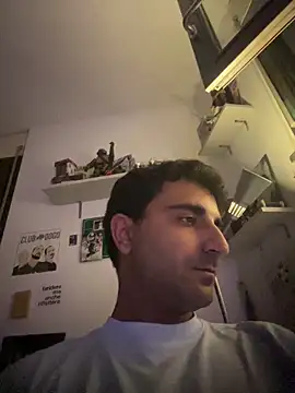 Snapshot of elia2711 chatting on 1, 5, 2026 elia2711 online show from 1, 5, 2026