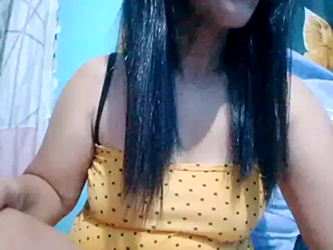 suzzie hot online show from 23, 2, 2026