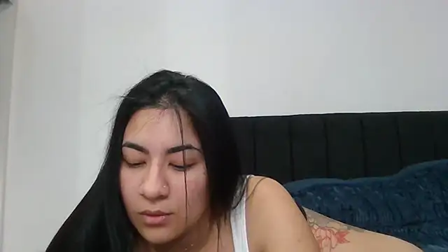 Snapshot of Agusgold22 chatting on 15, 5, 2026 Agusgold22 online show from 15, 5, 2026