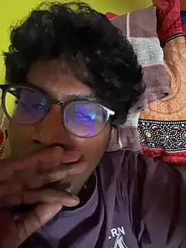 Snapshot of chennai_sexyboy chatting on 10, 3, 2026 chennai sexyboy online show from 10, 3, 2026