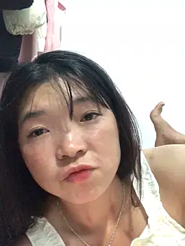Snapshot of cuty_lusy chatting on 3, 6, 2026 cuty lusy online show from 3, 6, 2026