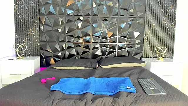 JazminMonroee  online show from 20, 3, 2026