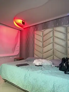 Mily Angel online show from 18, 2, 2026