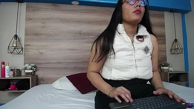 PamelaChu01 online show from 1, 3, 2026