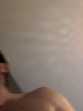 Roberto081www online show from 16, 4, 2026