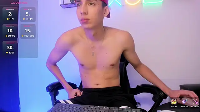 light eyes  online show from 18, 2, 2026