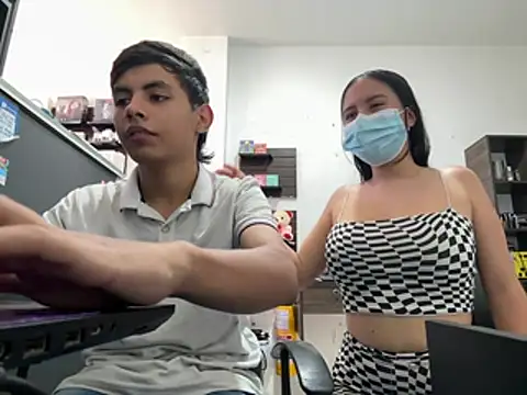 two cam latin online show from 22, 2, 2026