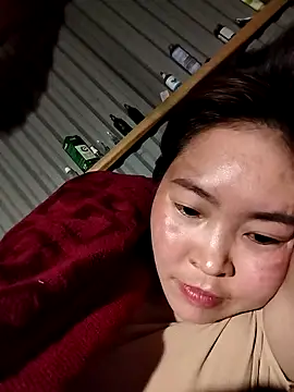 Yiyoongg online show from 19, 2, 2026